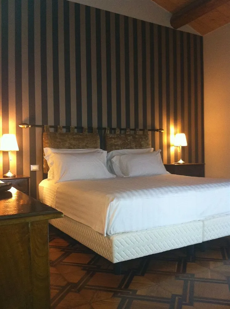 *** Bed & Breakfast Residenza Giuseppe Verdi Verona Italia